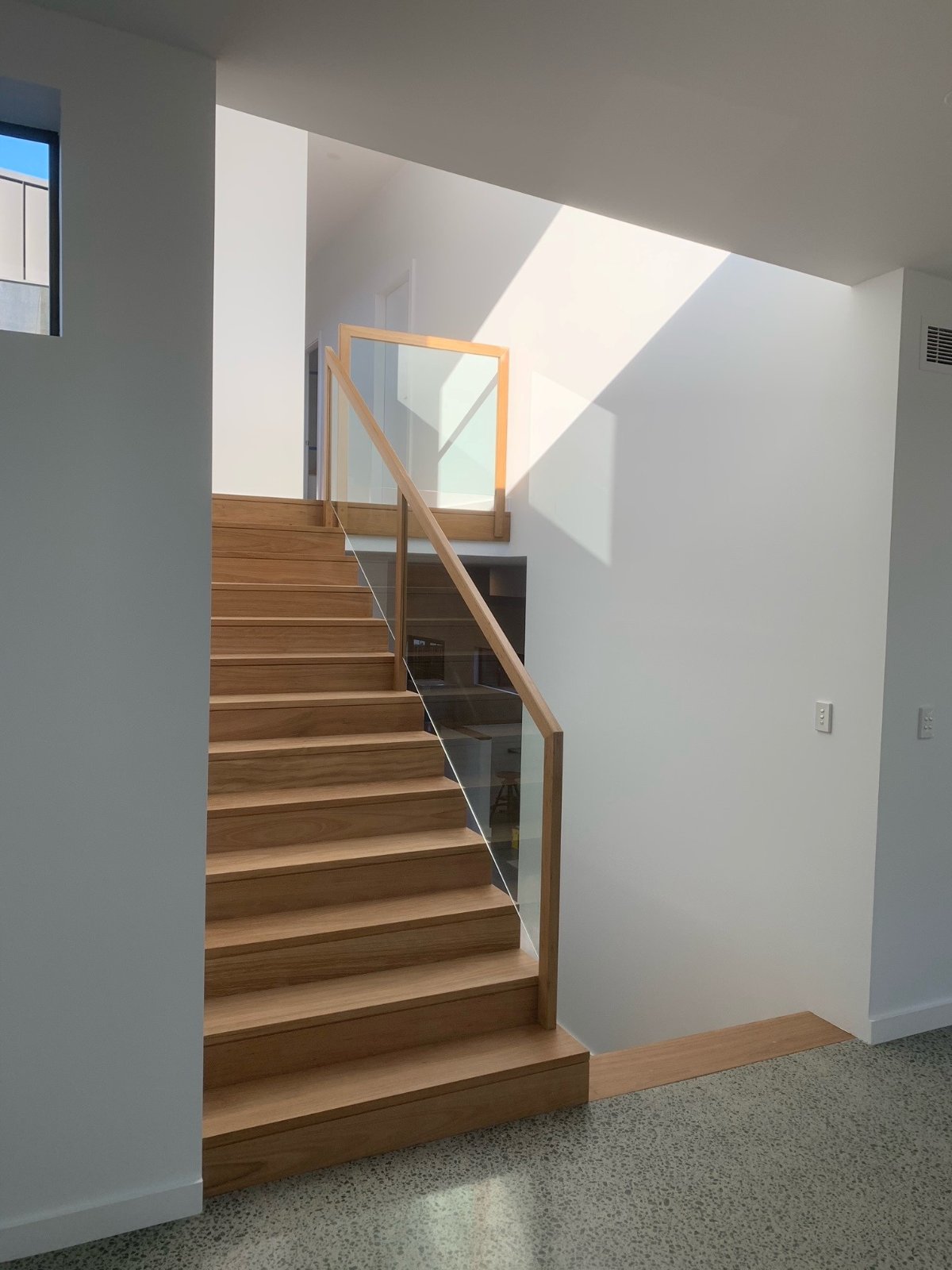 Loftus - 5365 (4)